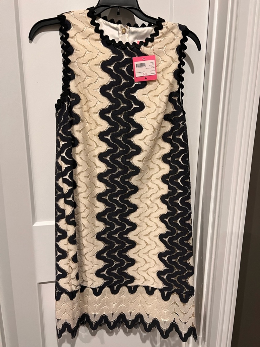 kate spade Black and Cream Lace Wave-Trim Shift Dress